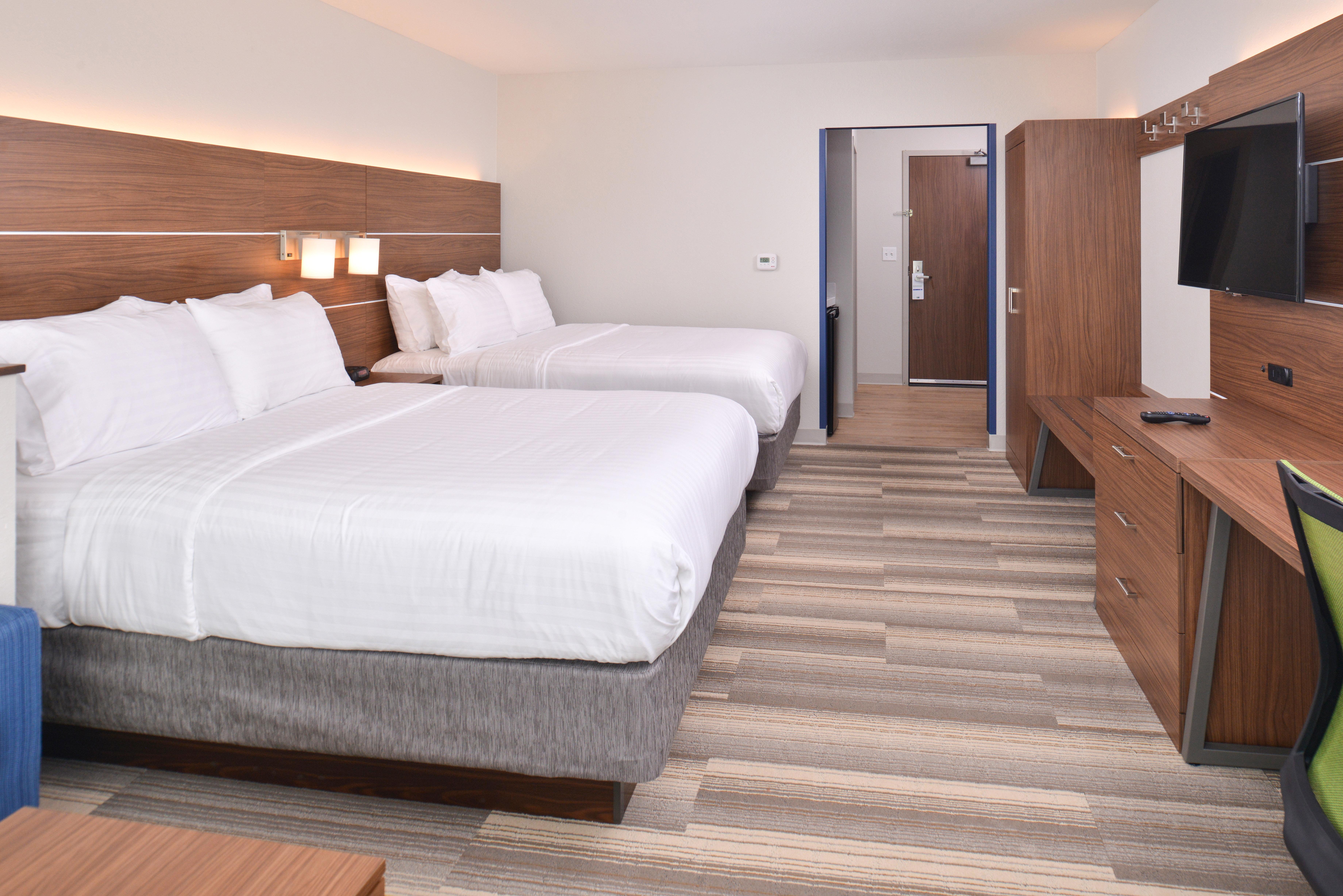 Holiday Inn Express & Suites Omaha Airport By Ihg Carter Lake Екстер'єр фото